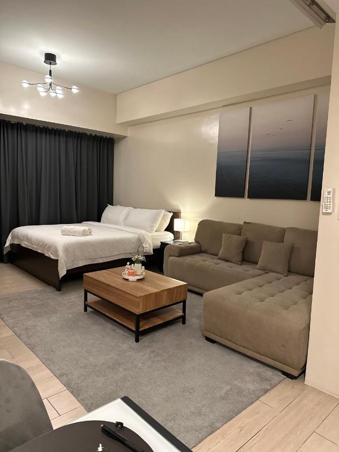 81 Newport Condominium Cluster 5 3A By Rechelle Nunag Pasay Buitenkant foto